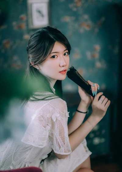 旧时光是个美人下一句