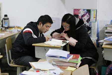 夯实基础下一句怎么说