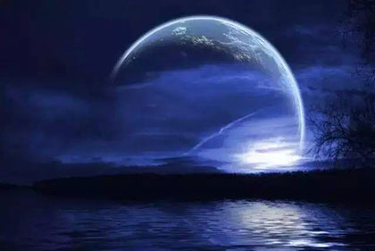 明月千里共婵娟下一句