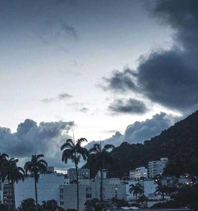 追风赶月别留情下一句