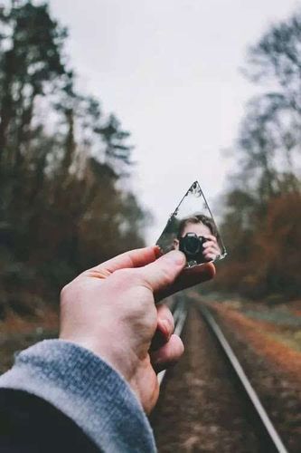 我捧你时你是玻璃杯子下一句