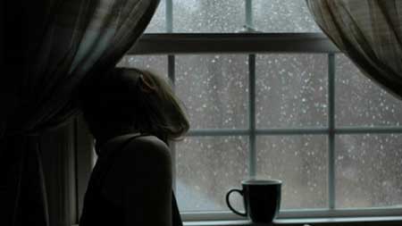 我捧你时你是玻璃杯子下一句