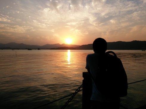 生活匆忙别错过日落和夕阳下一句