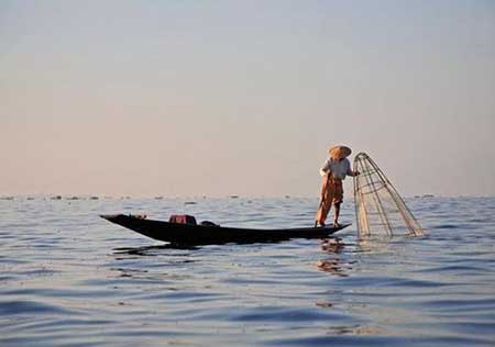 独脚难行的下一句