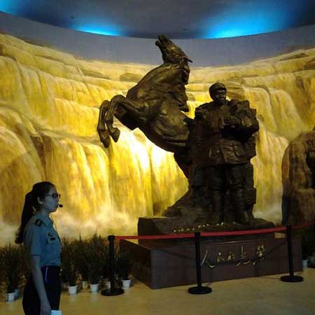 戎马生涯下一句