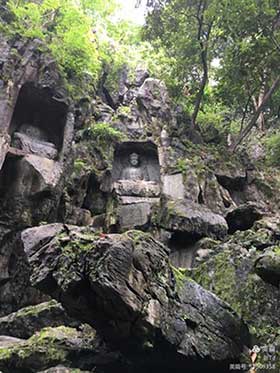 飞来山上千寻塔的下一句