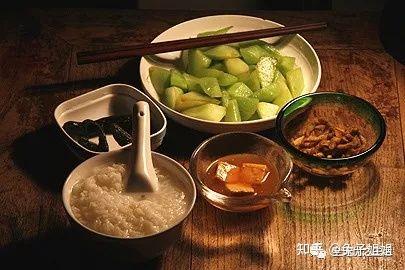 粗茶淡饭下一句是什么