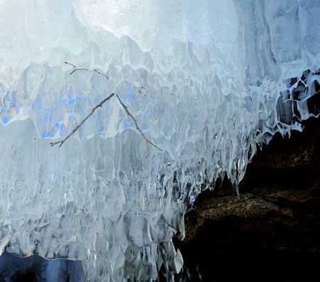 冰非一日之寒下一句