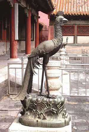 凤凰不落无宝地下一句