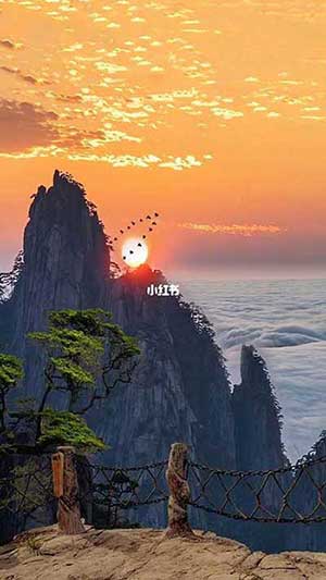 五岳归来不看山下一句是