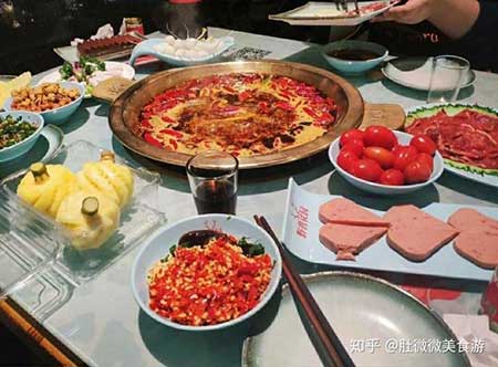 无辣不欢下一句