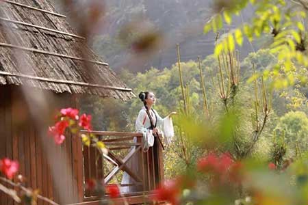 何当一来游的下一句