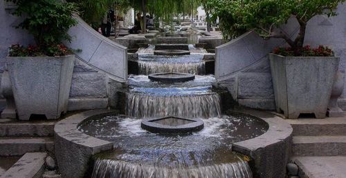 户枢不蠹下一句