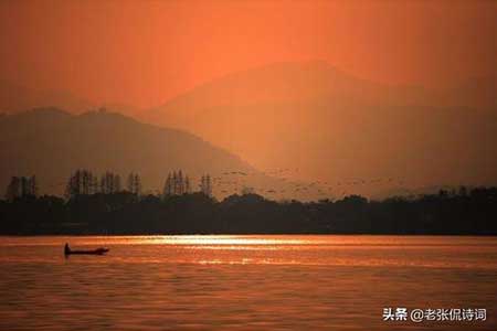 海日生残夜的下一句