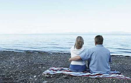 婚姻是爱情的坟墓下一句是什么